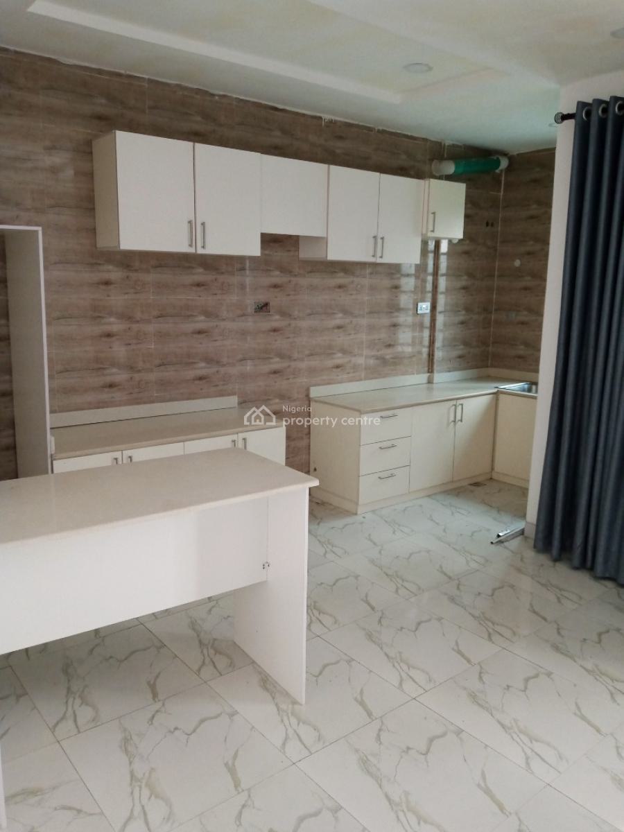 Spacious Room and Parlor with Personal Open Plan Kitchen, Ologolo, Lekki, Lagos, Mini Flat (room and Parlour) for Rent
