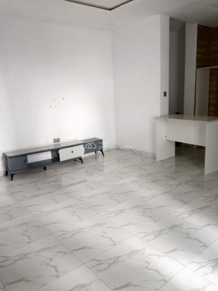 Spacious Room and Parlor with Personal Open Plan Kitchen, Ologolo, Lekki, Lagos, Mini Flat (room and Parlour) for Rent