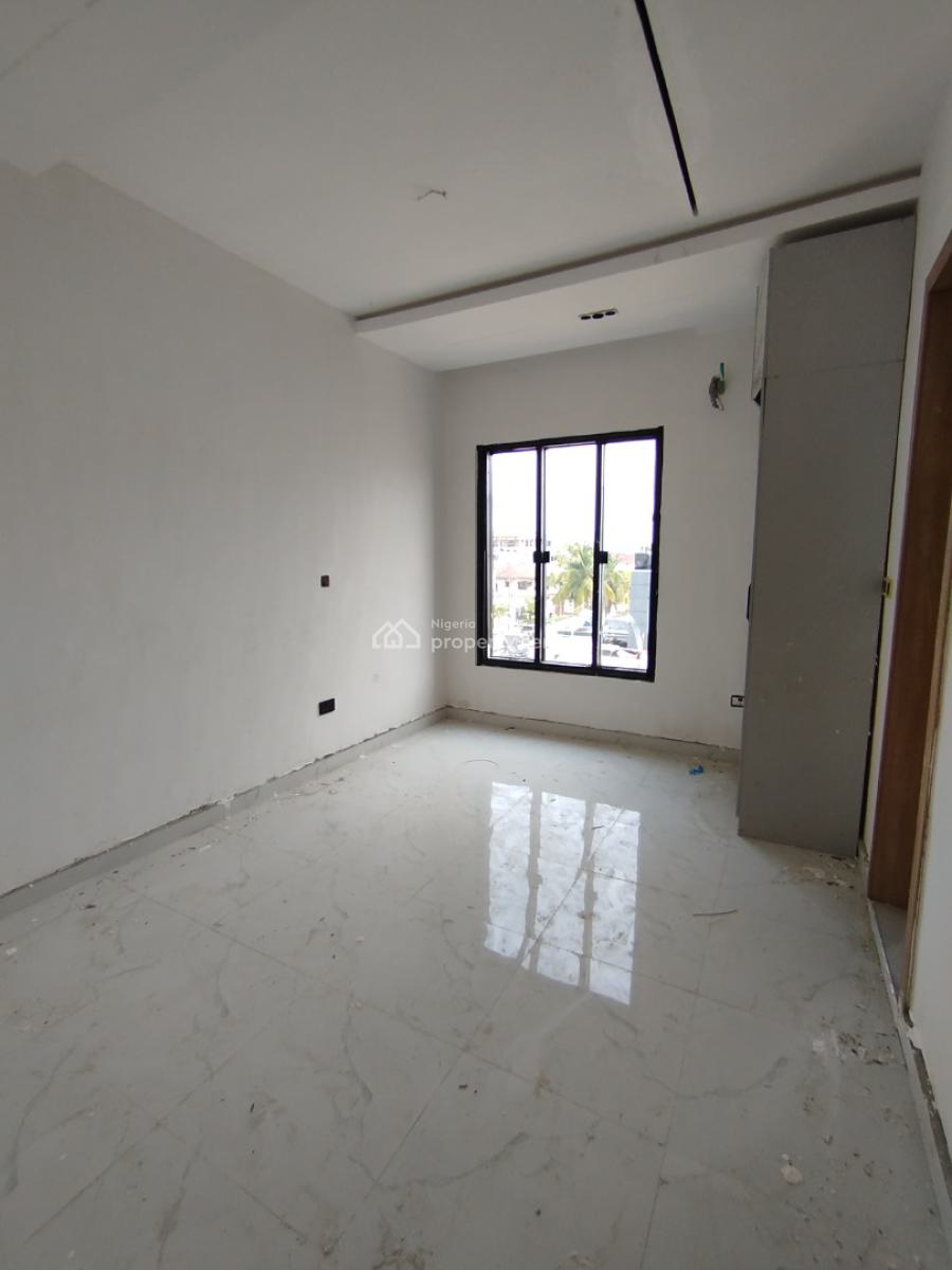 Newly Built, Fully Serviced 4-bedroom Terraced House + Bq, Pool, Gym, Off Omorinre Johnson Str, Lekki Phase 1, Lekki, Lagos, Terraced Duplex for Sale