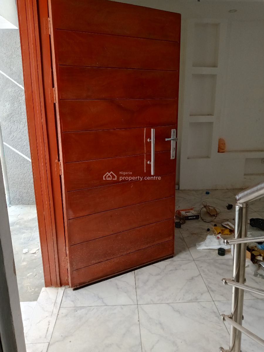 3bedroom Terrence Duplex with Spacious Boys Quarters, Ologolo, Lekki, Lagos, Terraced Duplex for Rent