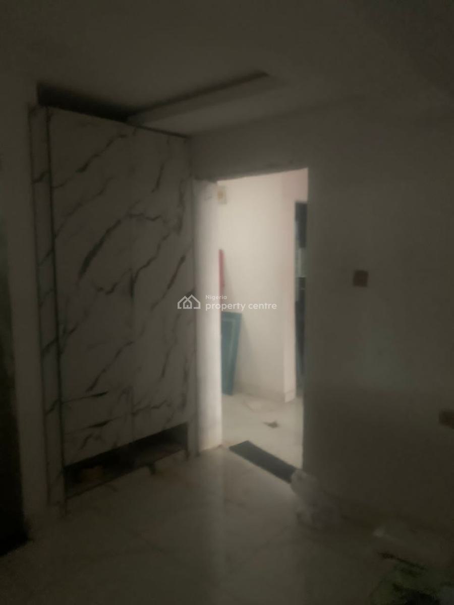 Brand New Mini Flat with Pool, Oven & Gym, Inside Secured Estate, Ikate, Lekki, Lagos, Flat / Apartment for Rent