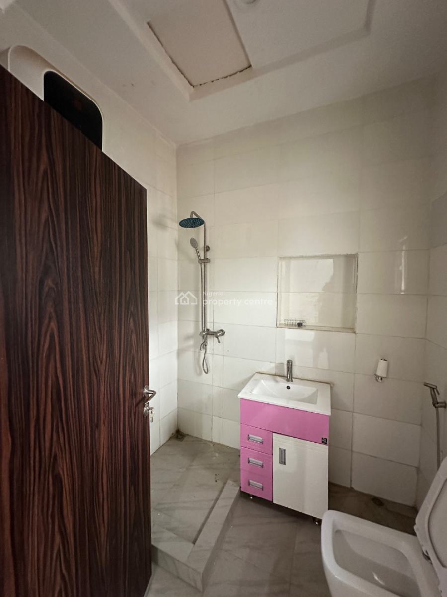 Standard 4bedroom Terrace Duplex with a Bq, Gaduwa, Abuja, Terraced Duplex for Sale