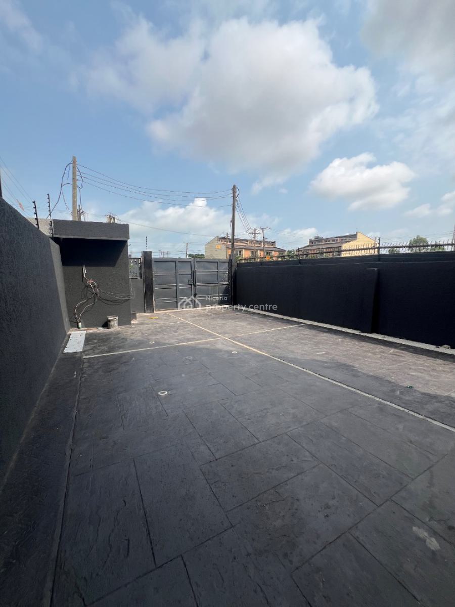 Luxury Five Bedrooms Semi Detached Duplex with Bq, Off Admiralty, Lekki Phase 1, Lekki, Lagos, Semi-detached Duplex for Sale