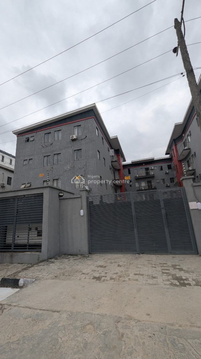 Fully Furnished 2-bedroom Apartment with Inverter, Off Elegushi Palace Road, Itire-ikate, Surulere, Lagos, Flat / Apartment for Sale