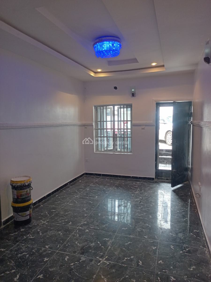 2 Bedroom Flat, Ologolo, Lekki, Lagos, Flat / Apartment for Rent