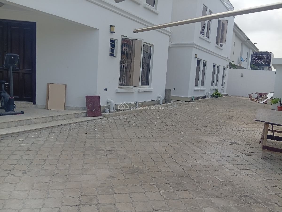 Brand New Serviced 2 Bedroom Flat in Lekki Phase 1, Lekki Phase 1, Lekki Phase 1, Lekki, Lagos, Flat / Apartment for Rent