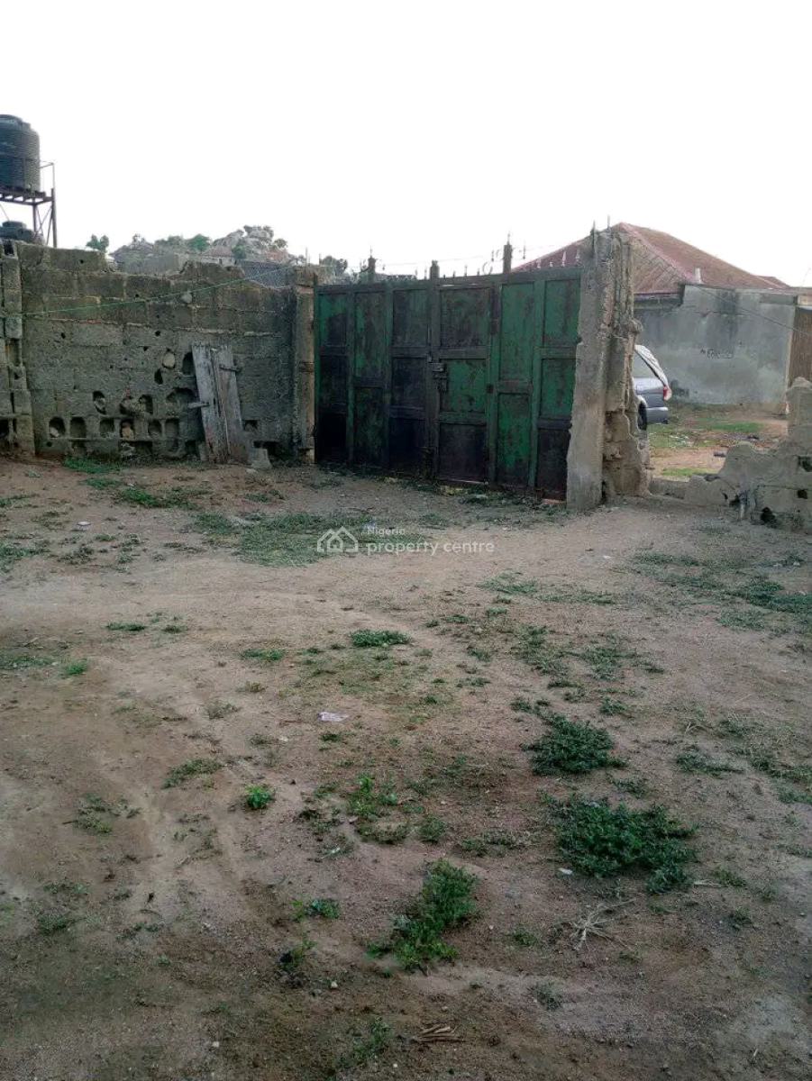 4 Units 1 Bedroom Flat, Starlight Behind Living Faith Church Madalla, Suleja, Niger, Flat / Apartment for Sale