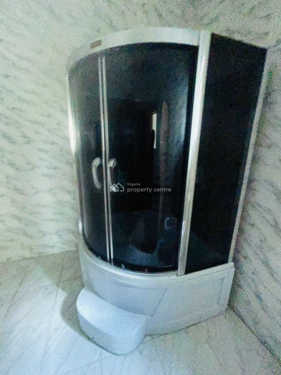 Masters Bed in a Shared Apartment, Lekki County Homes Ikota, Lekki, Lagos, Self Contain (single Rooms) for Rent