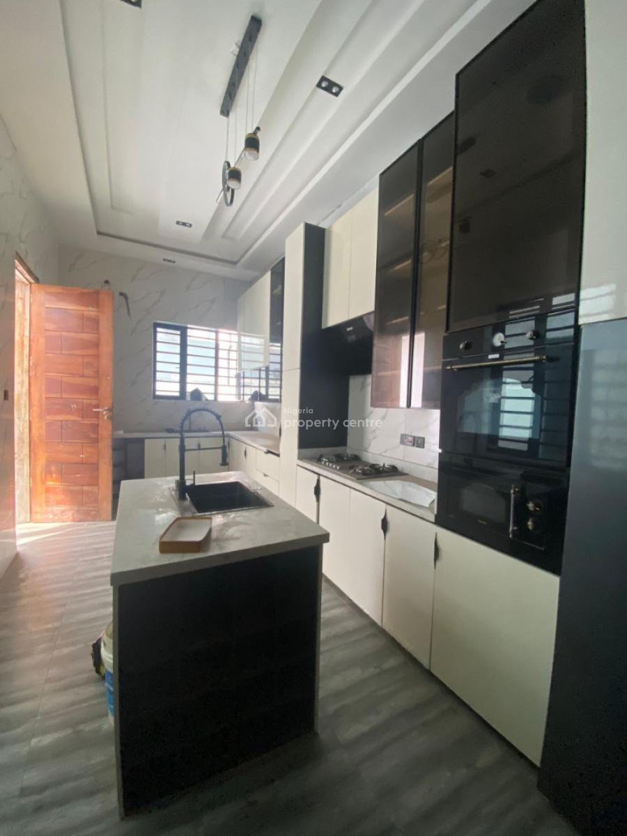 Exotic 5 Bedroom Duplex, Chevron, Lekki, Lagos, Detached Duplex for Sale