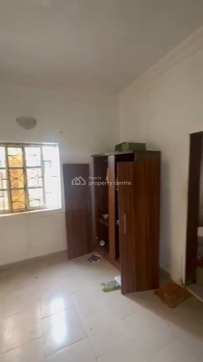 Downstairs Spacious 2bedroom Flat, Badore, Ajah, Lagos, Flat / Apartment for Rent
