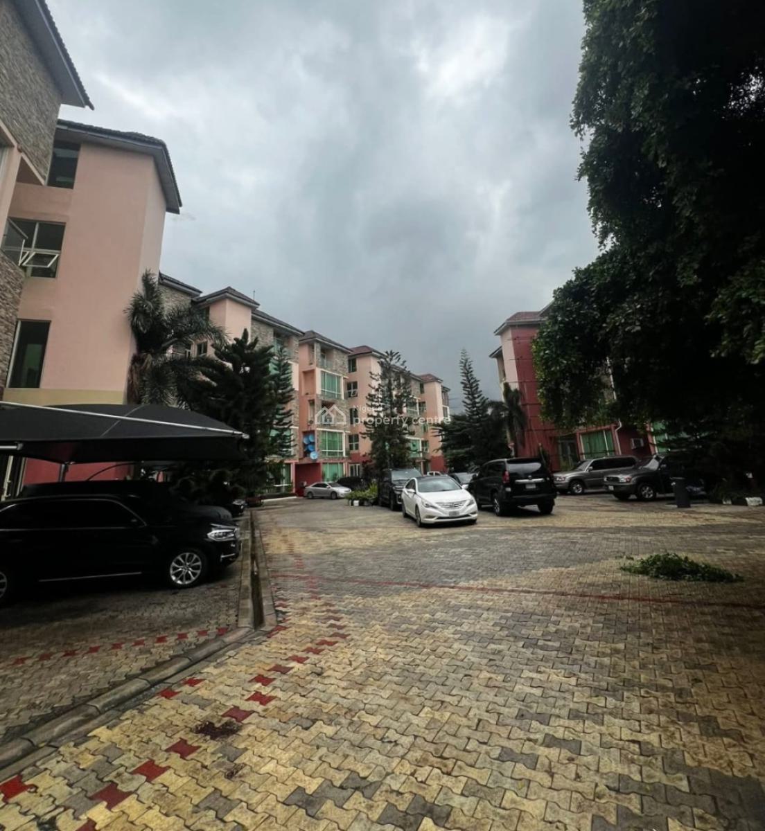 Tastefully Finish 3 Bedrooms Maisonette with a Maids Room, Old Ikoyi, Ikoyi, Lagos, Flat / Apartment for Rent