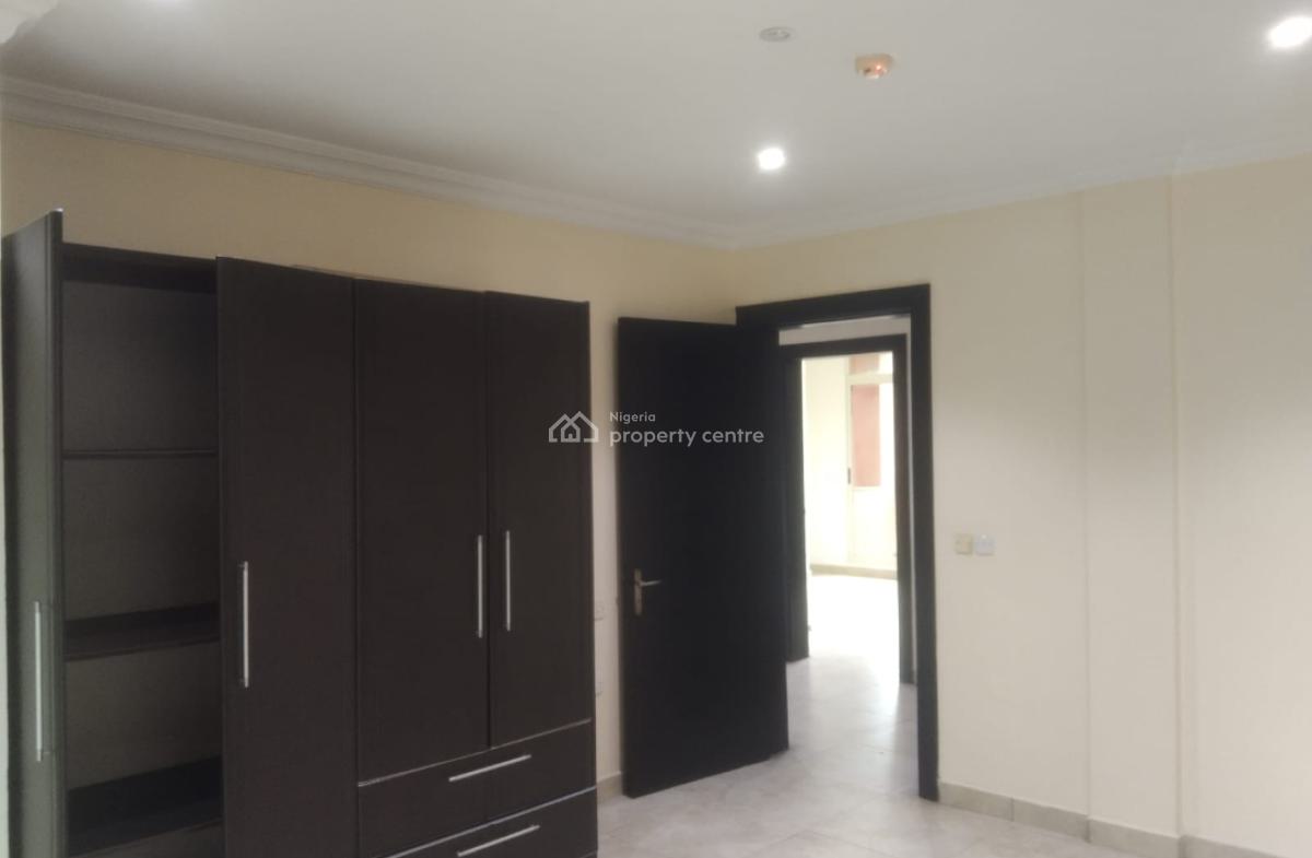 Tastefully Finish 3 Bedrooms Maisonette with a Maids Room, Old Ikoyi, Ikoyi, Lagos, Flat / Apartment for Rent
