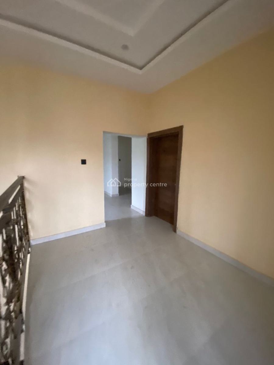 Tastefully Finished 4 Bedroom Spacious Terrace Duplex with Bq, Jahi By Aduvie School., Jahi, Abuja, Terraced Duplex for Rent