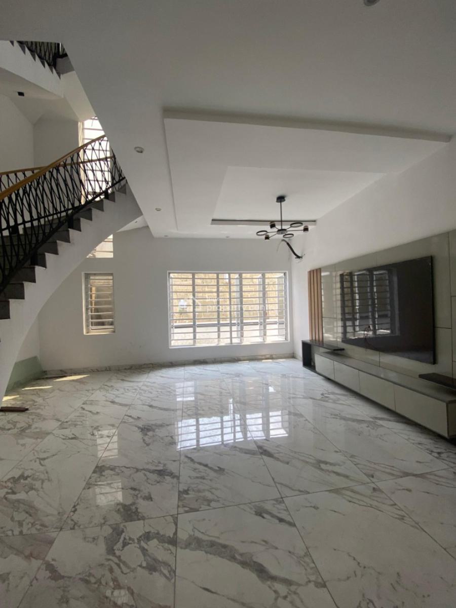 5 Bedroom Detached with Bq, Chevron, Lekki, Lagos, Detached Duplex for Sale