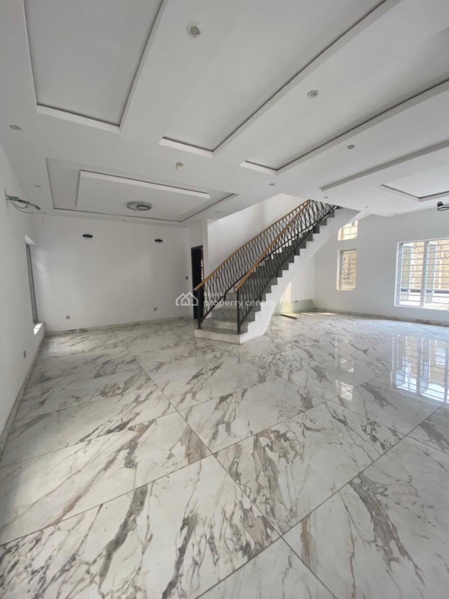 5 Bedroom Detached with Bq, Chevron, Lekki, Lagos, Detached Duplex for Sale