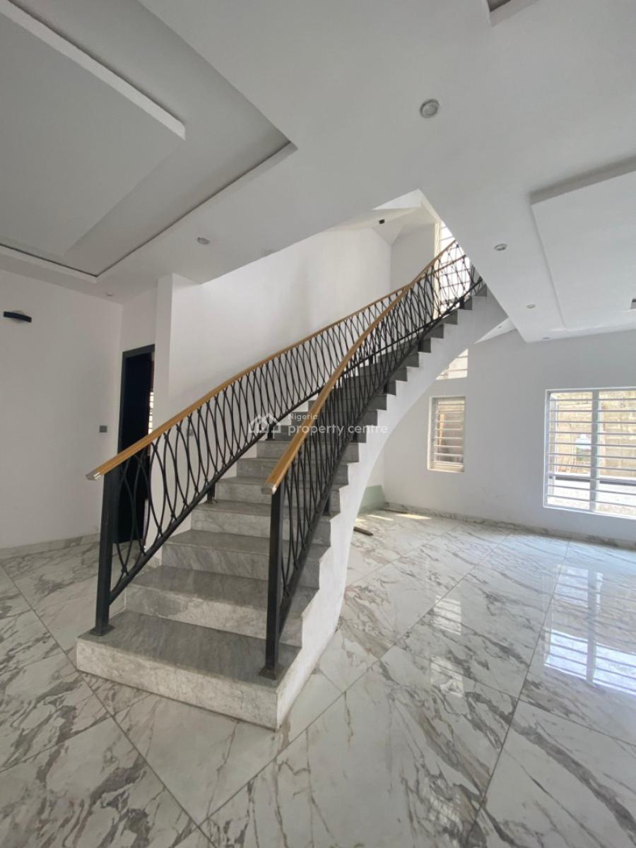 5 Bedroom Detached with Bq, Chevron, Lekki, Lagos, Detached Duplex for Sale