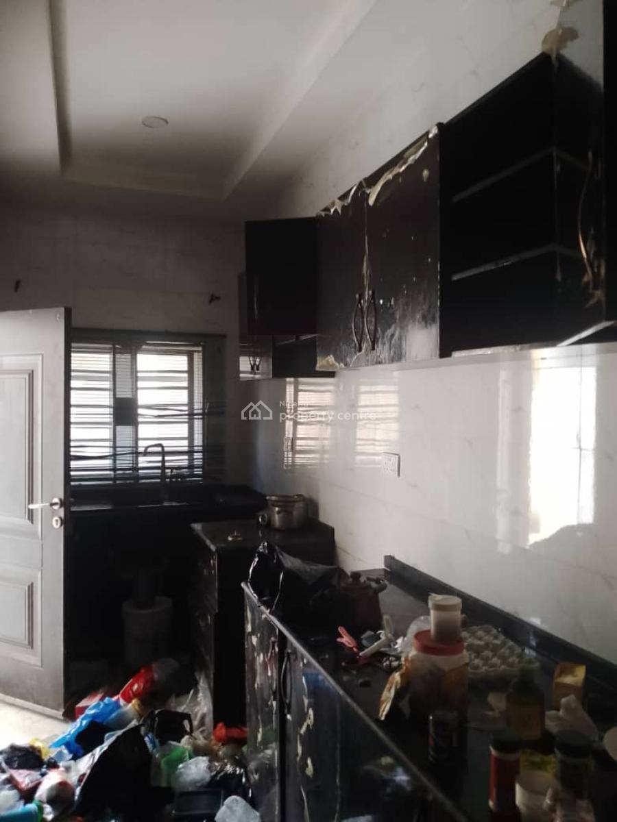 Two Bedroom Flat with Bq, Around, Vgc, Lekki, Lagos, Flat / Apartment for Rent