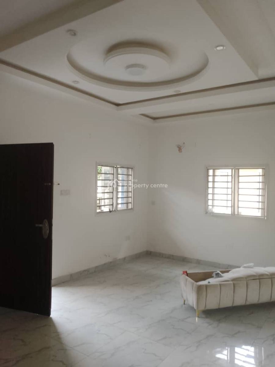 Two Bedroom Flat with Bq, Around, Vgc, Lekki, Lagos, Flat / Apartment for Rent
