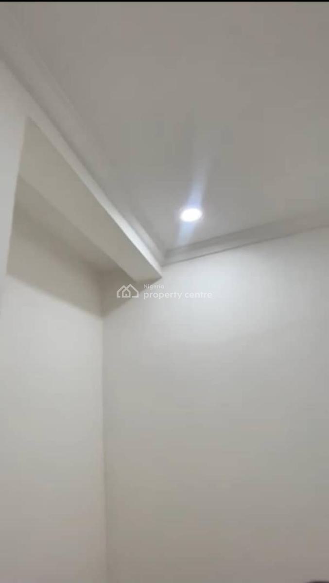 Newly Built 2bedroom Self Compound, Gated Community, Soluyi, Gbagada, Lagos, Flat / Apartment for Rent