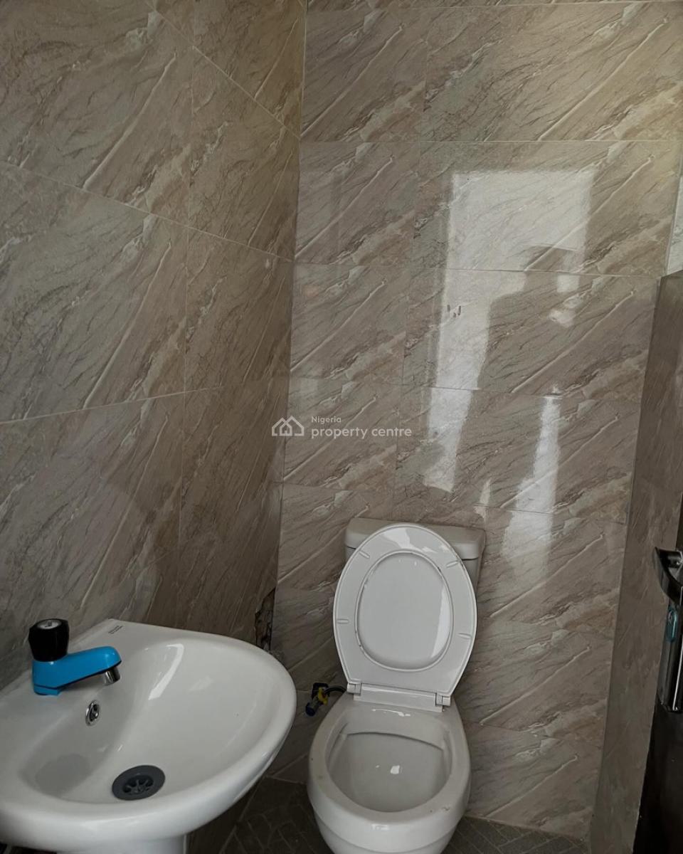 Newly Designed 3 Bedrooms Spacious Apartment, Tarred Road, Wuye, Abuja, Flat / Apartment for Sale