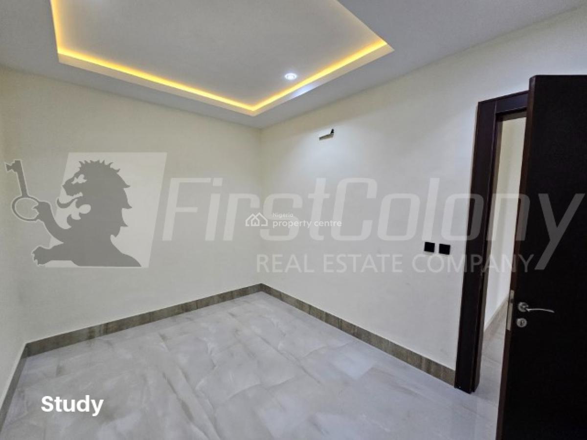 Gigantic 5 Bedroom Penthouse Maisonette with Great Facilities, Old Ikoyi, Ikoyi, Lagos, Flat / Apartment for Sale