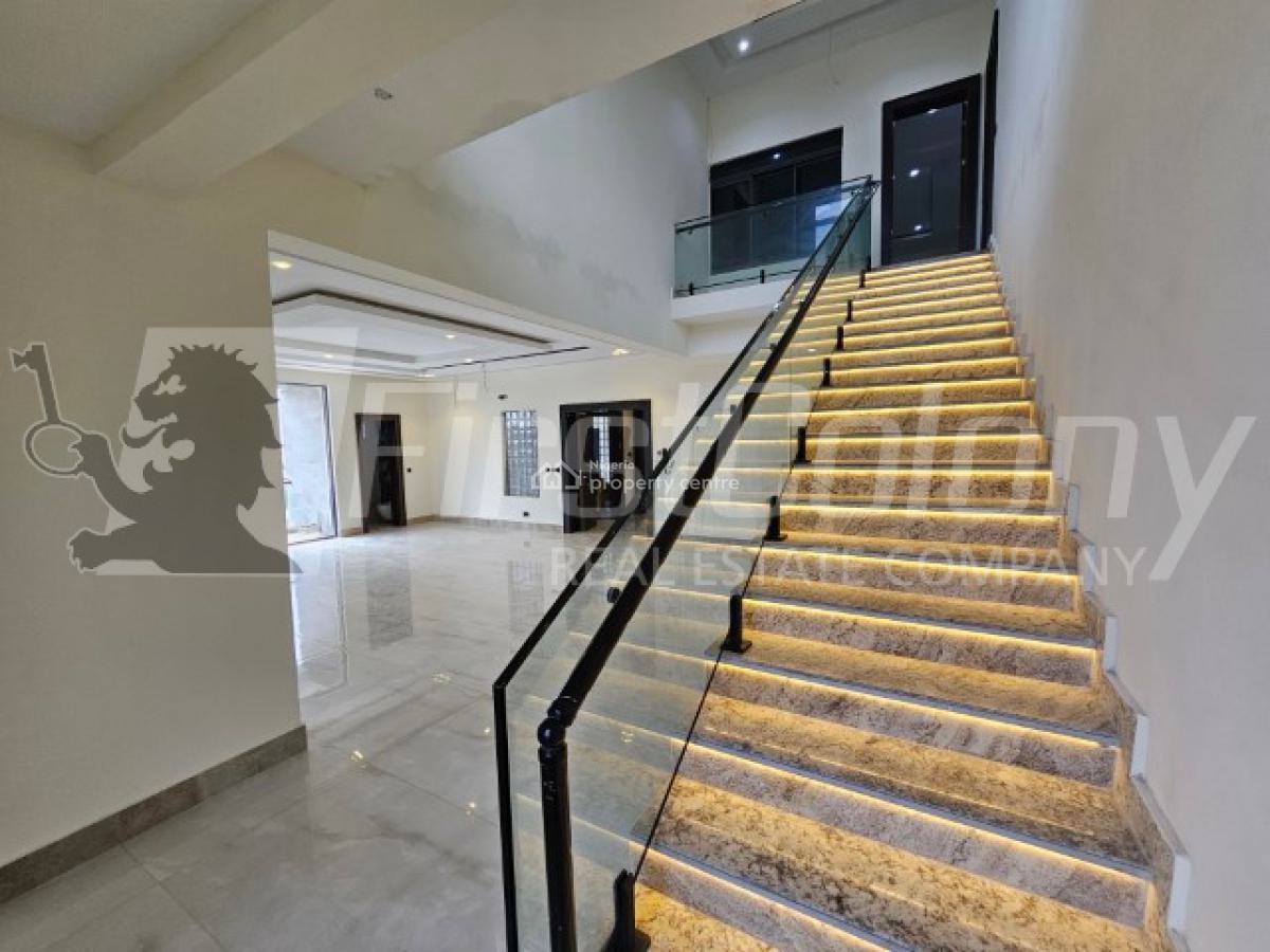 Gigantic 5 Bedroom Penthouse Maisonette with Great Facilities, Old Ikoyi, Ikoyi, Lagos, Flat / Apartment for Sale