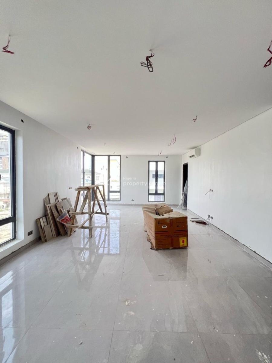 Contemporary Spacious 6 Bedroom Fully Detached Duplex with 2bq, Ikoyi, Lagos, Detached Duplex for Sale