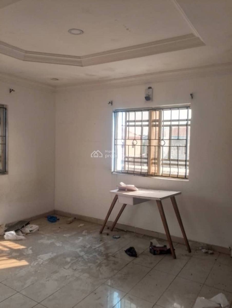 Clean and Spacious 2 Bedroom Apartment Available, Ado, Ajah, Lagos, Flat / Apartment for Rent