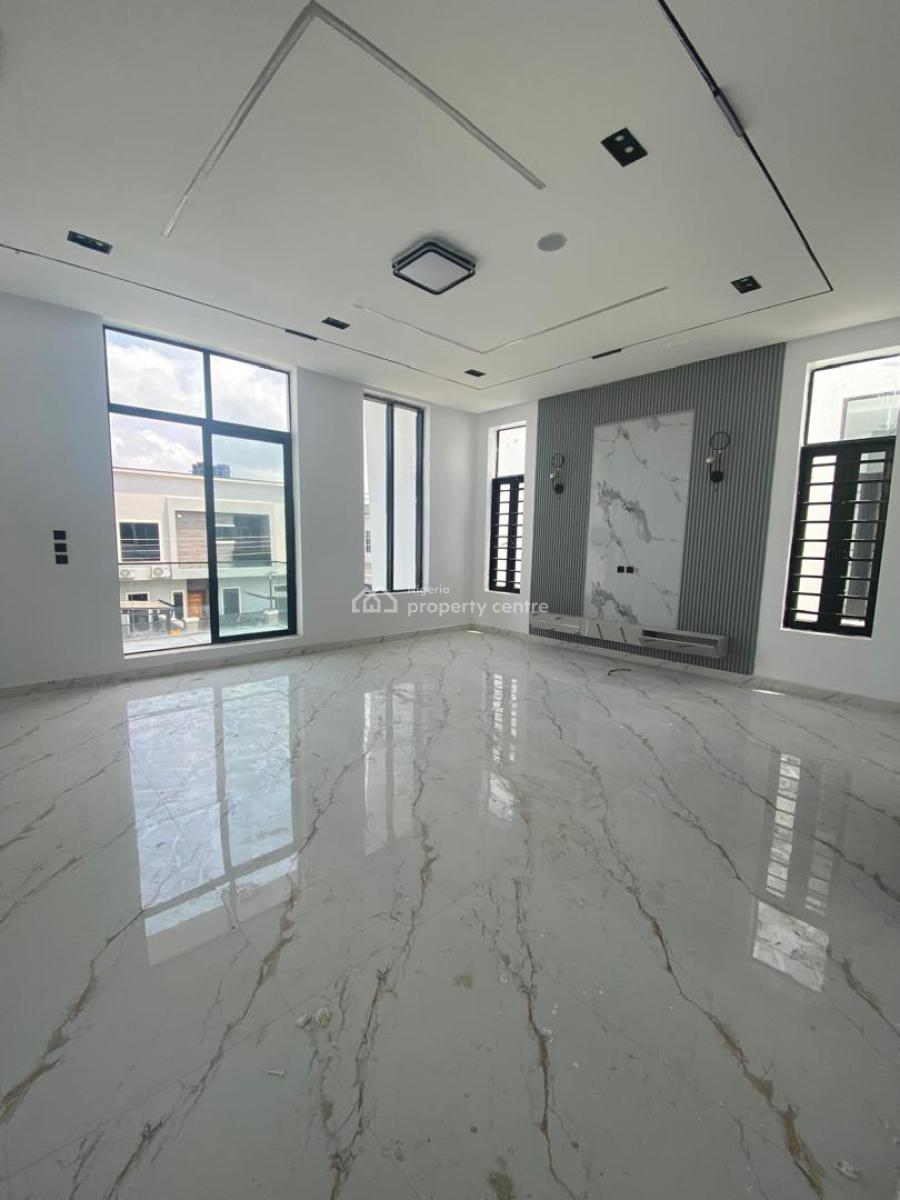 5 Bedroom Detached, Secure Estate Around, Vgc, Lekki, Lagos, Detached Duplex for Sale