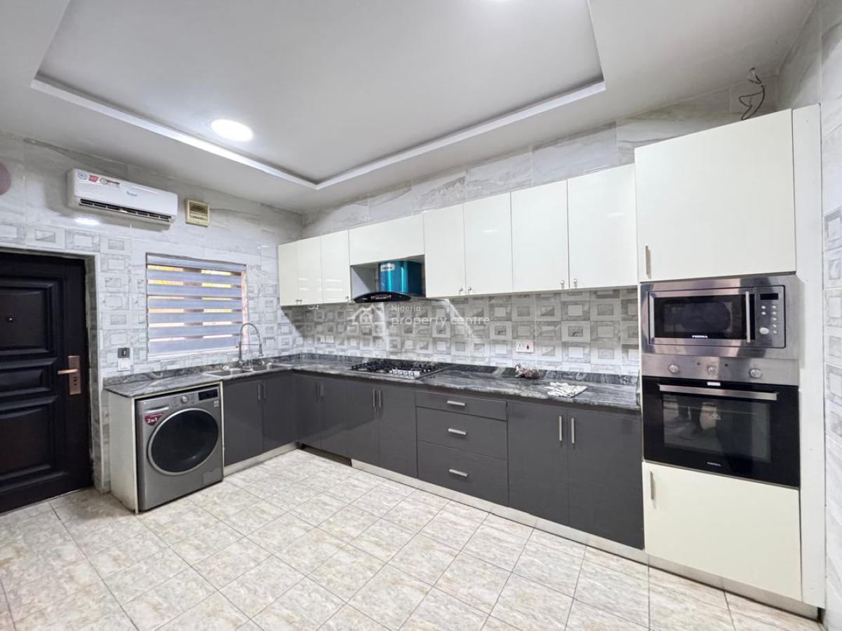 Furnished 4-bedroom+bq Terrace with Gym, Pool, & Playground, Off Elegushi Palace Road, Ikate, Lekki, Lagos, Terraced Duplex for Sale