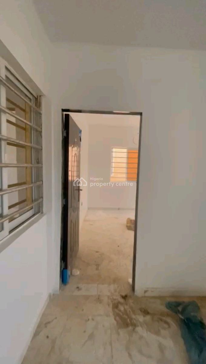 a Partially Furnished and Standard Miniflat, Upstairs with 2t2b,, Off Pedro Road, Shomolu, Lagos, Mini Flat (room and Parlour) for Rent