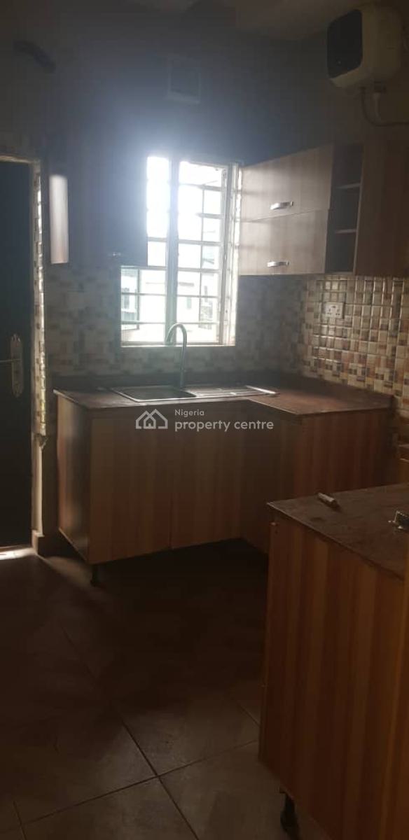 2bedroom Flat Along Ado Road, Addo Road, Ajah, Lagos, Flat / Apartment for Rent