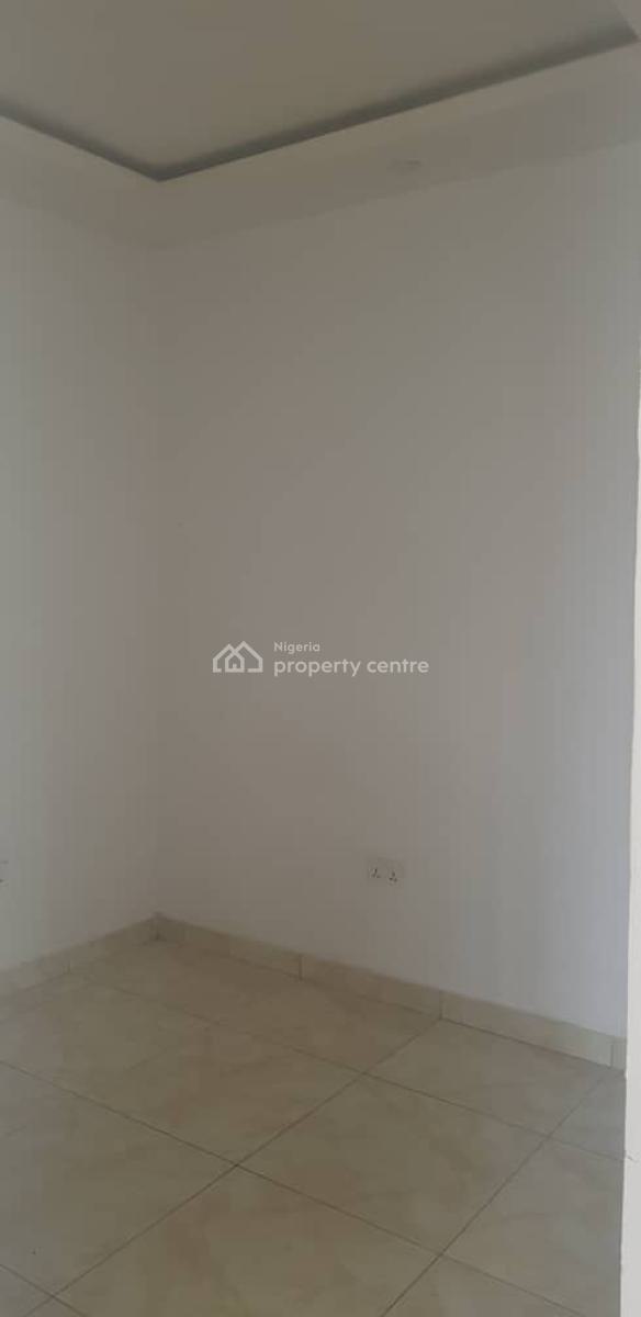 2bedroom Flat Along Ado Road, Addo Road, Ajah, Lagos, Flat / Apartment for Rent