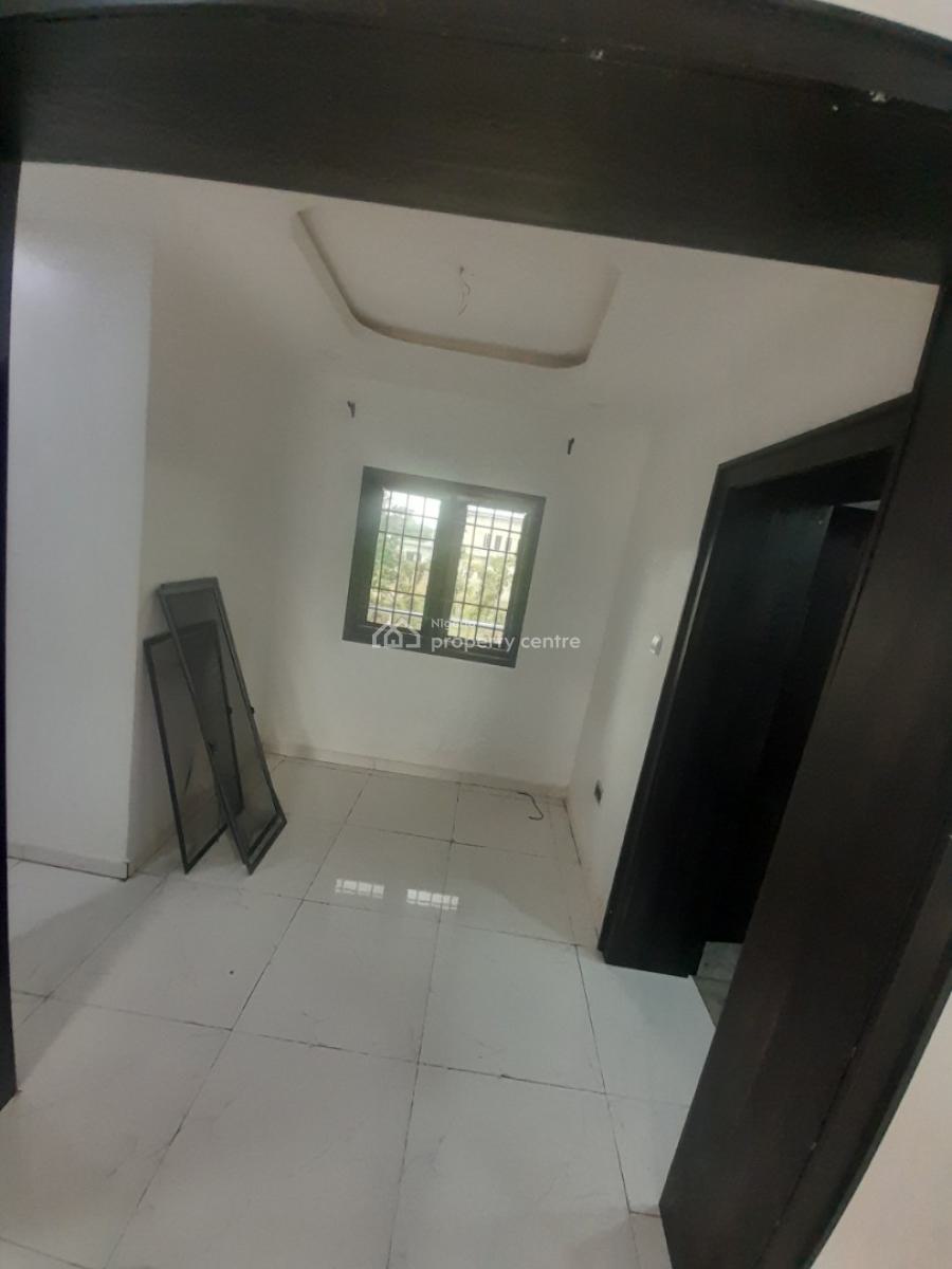 Luxury and Standard 2bedrooms Flat Upstairs, Fo1 Layout, Kubwa, Abuja, Flat / Apartment for Rent