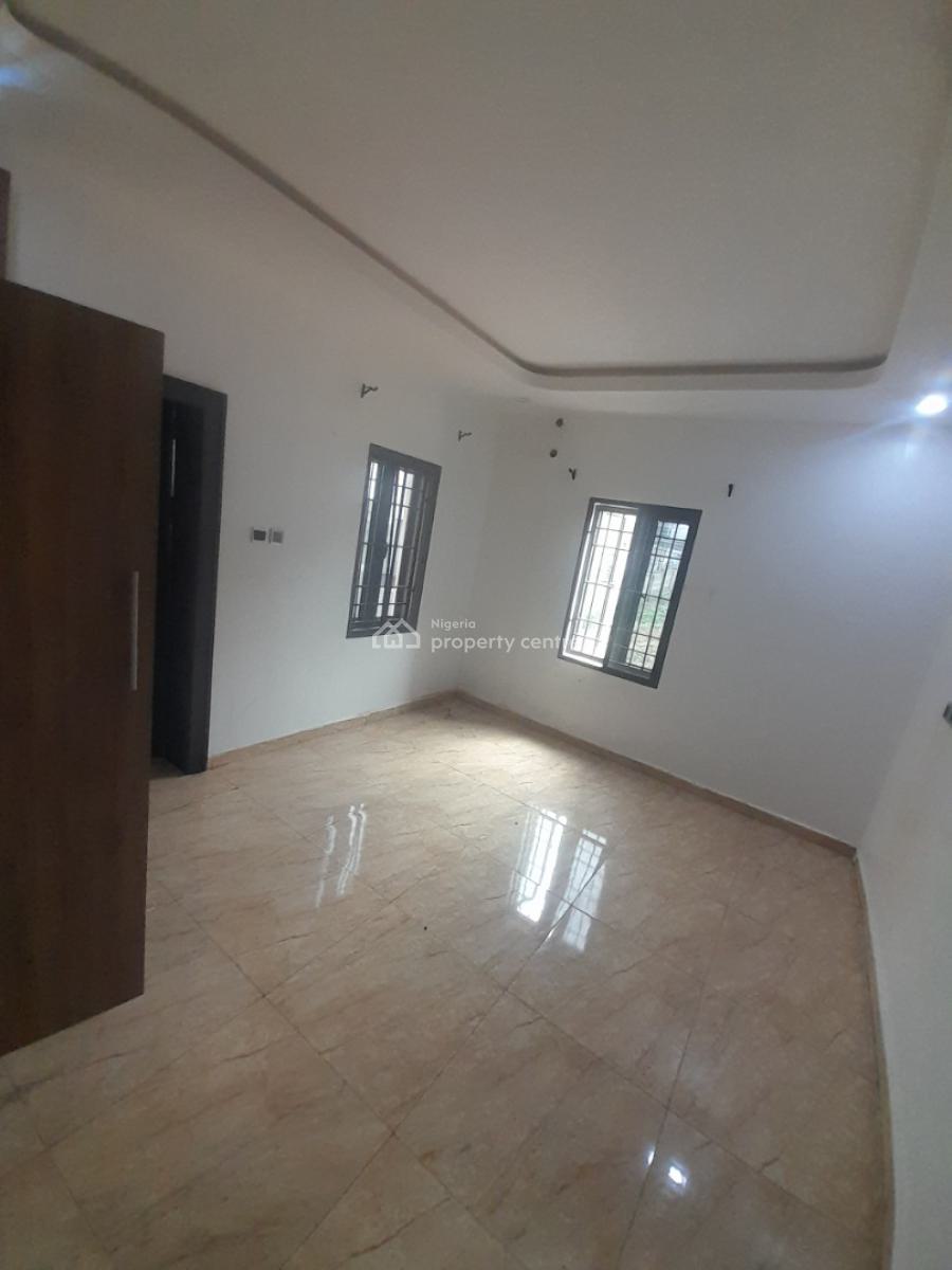Luxury and Standard 2bedrooms Flat Upstairs, Fo1 Layout, Kubwa, Abuja, Flat / Apartment for Rent
