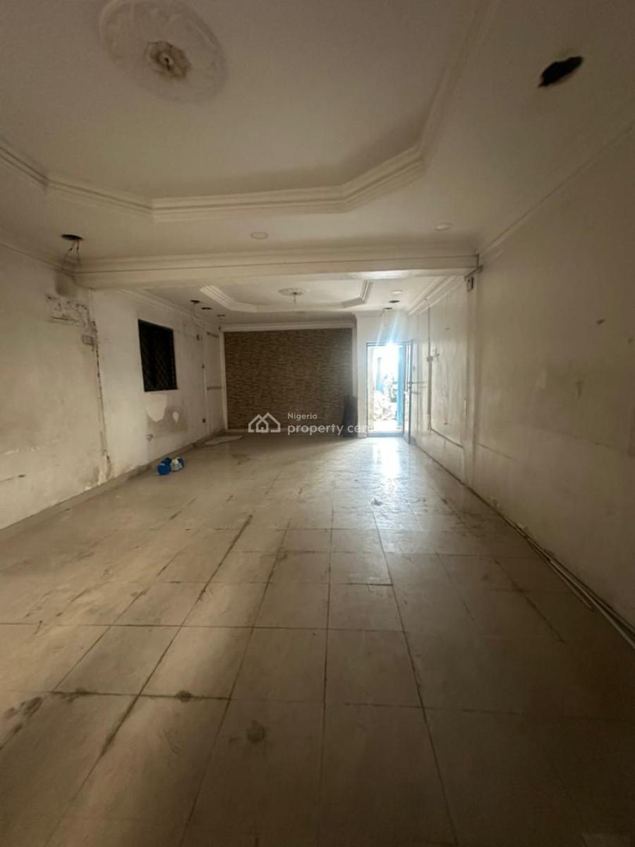 Spacious Shop Space in Jakande, Jakande, Lekki, Lagos, Commercial Property for Rent