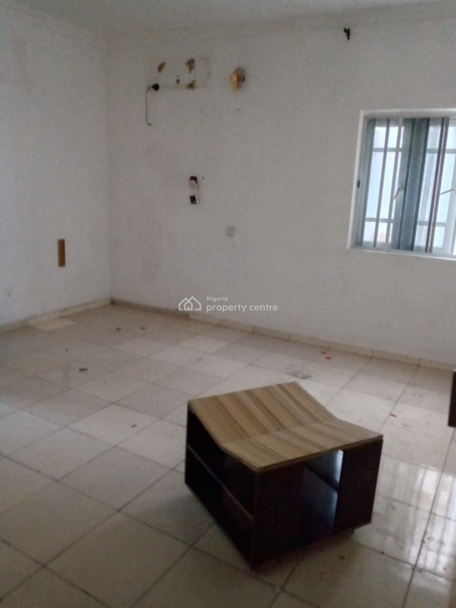 Luxurious 3bedroom Apartment with Large Kitchen, Ikota, Lekki, Lagos, Flat / Apartment for Rent