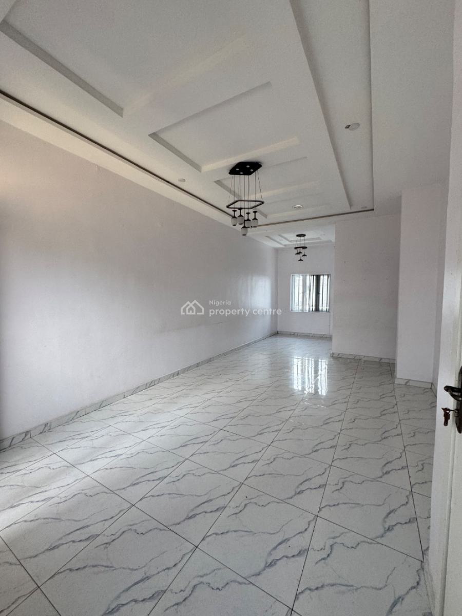 Spacious 3 Bedroom Apartment, Canal West Estate, Osapa, Lekki, Lagos, Flat / Apartment for Rent
