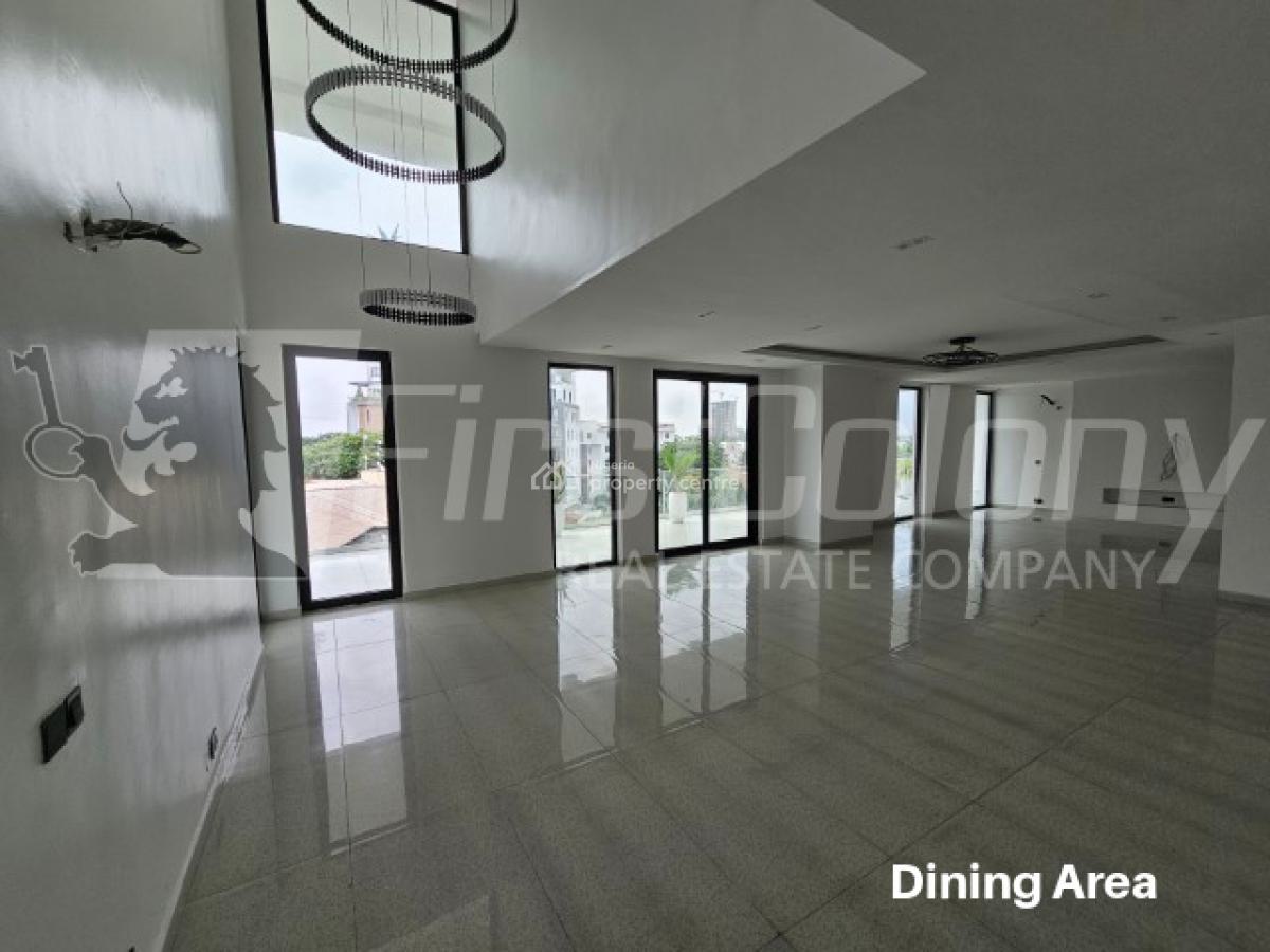 Gigantic 5 Bedroom Penthouse Maisonette with Great Facilities, Old Ikoyi, Ikoyi, Lagos, Flat / Apartment for Sale