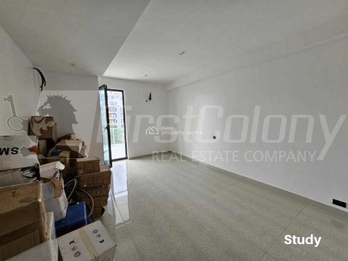 Gigantic 5 Bedroom Penthouse Maisonette with Great Facilities, Old Ikoyi, Ikoyi, Lagos, Flat / Apartment for Sale