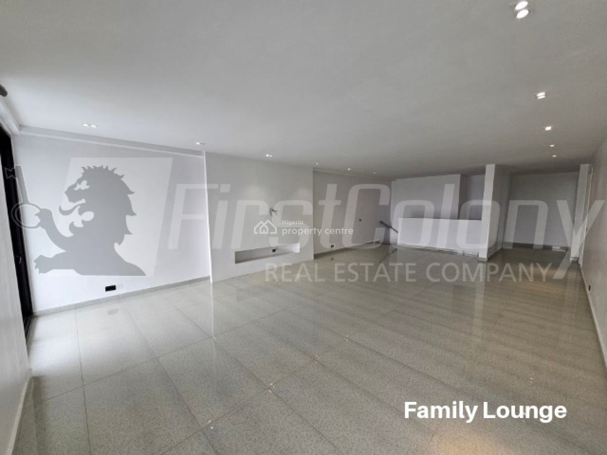 Gigantic 5 Bedroom Penthouse Maisonette with Great Facilities, Old Ikoyi, Ikoyi, Lagos, Flat / Apartment for Sale