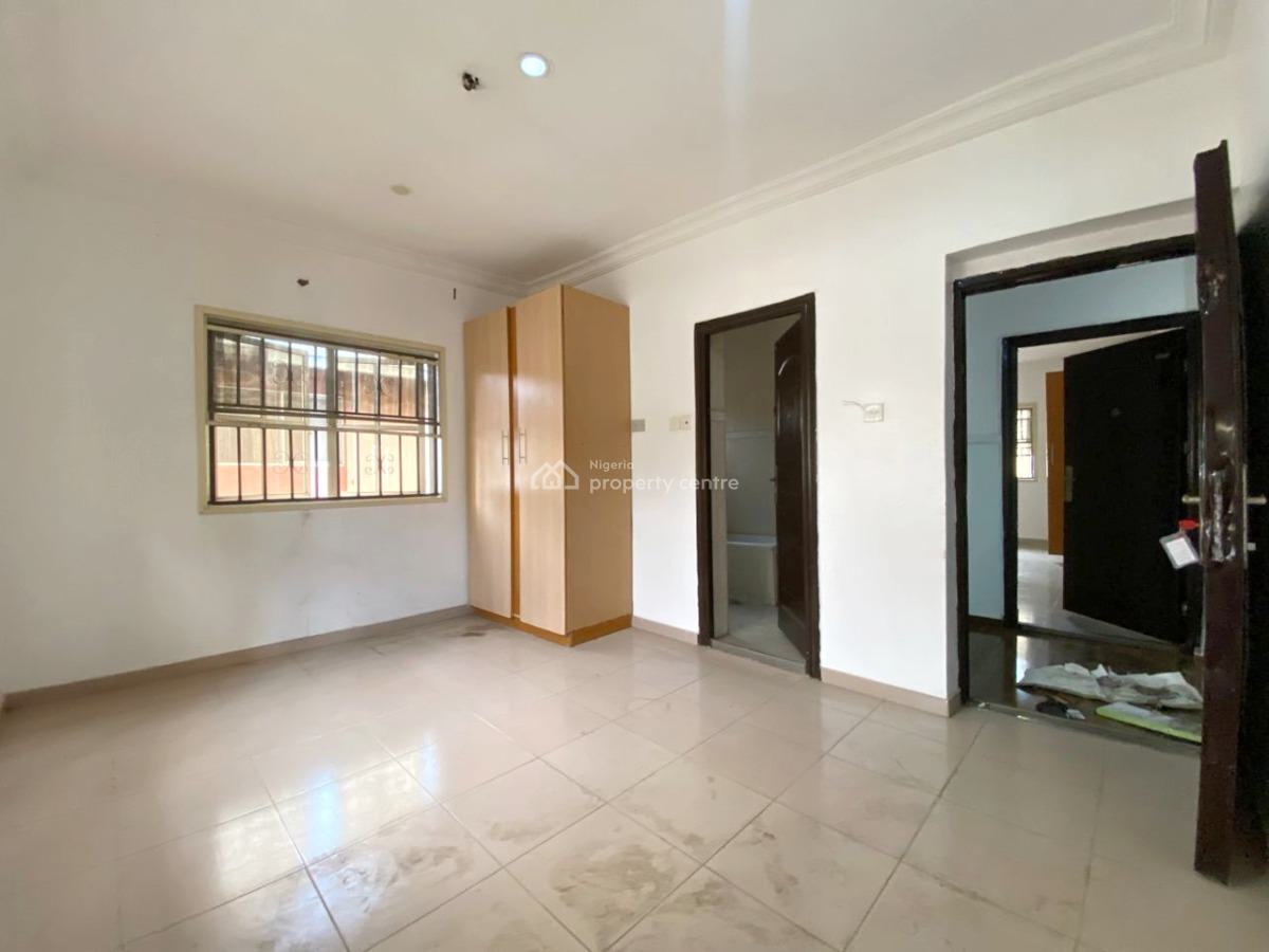 Luxury 5 Bedroom Fully Detached Duplex with a Room Bq, Gra Phase 1, Magodo, Lagos, Detached Duplex for Rent