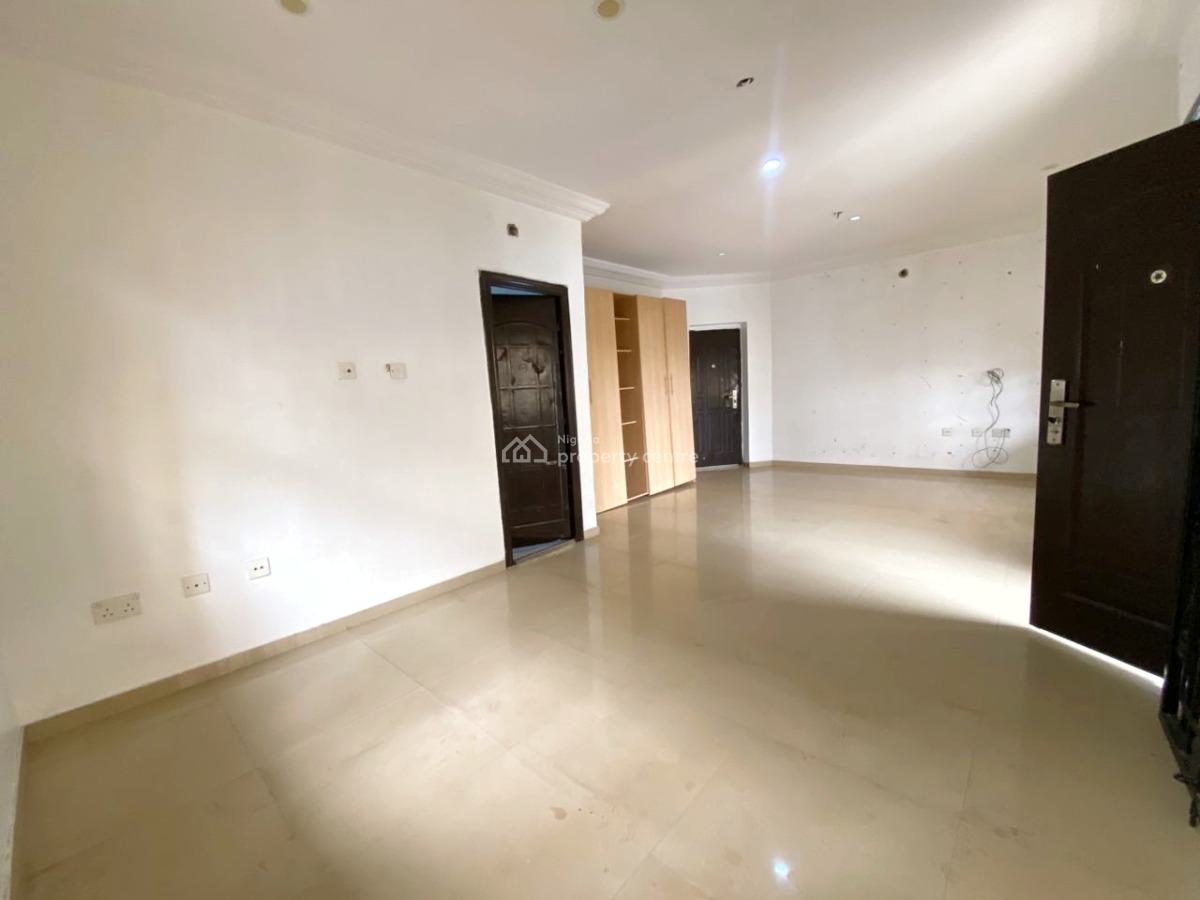 Luxury 5 Bedroom Fully Detached Duplex with a Room Bq, Gra Phase 1, Magodo, Lagos, Detached Duplex for Rent