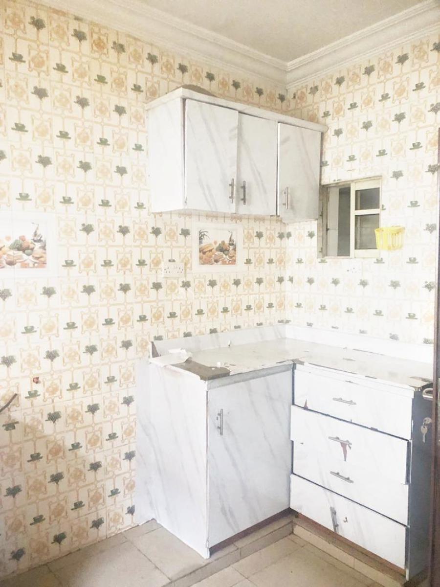 Well Maintained & Spacious 3 Bedroom Apartment, Gra Phase 1, Magodo, Lagos, Flat / Apartment for Rent