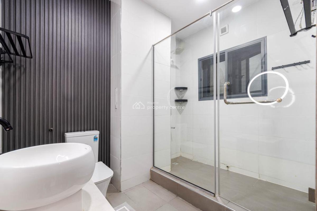 Cozy  3 Bedroom Penthouse, Admiralty Estate, Lekki Phase 1, Lekki, Lagos, Flat / Apartment Short Let