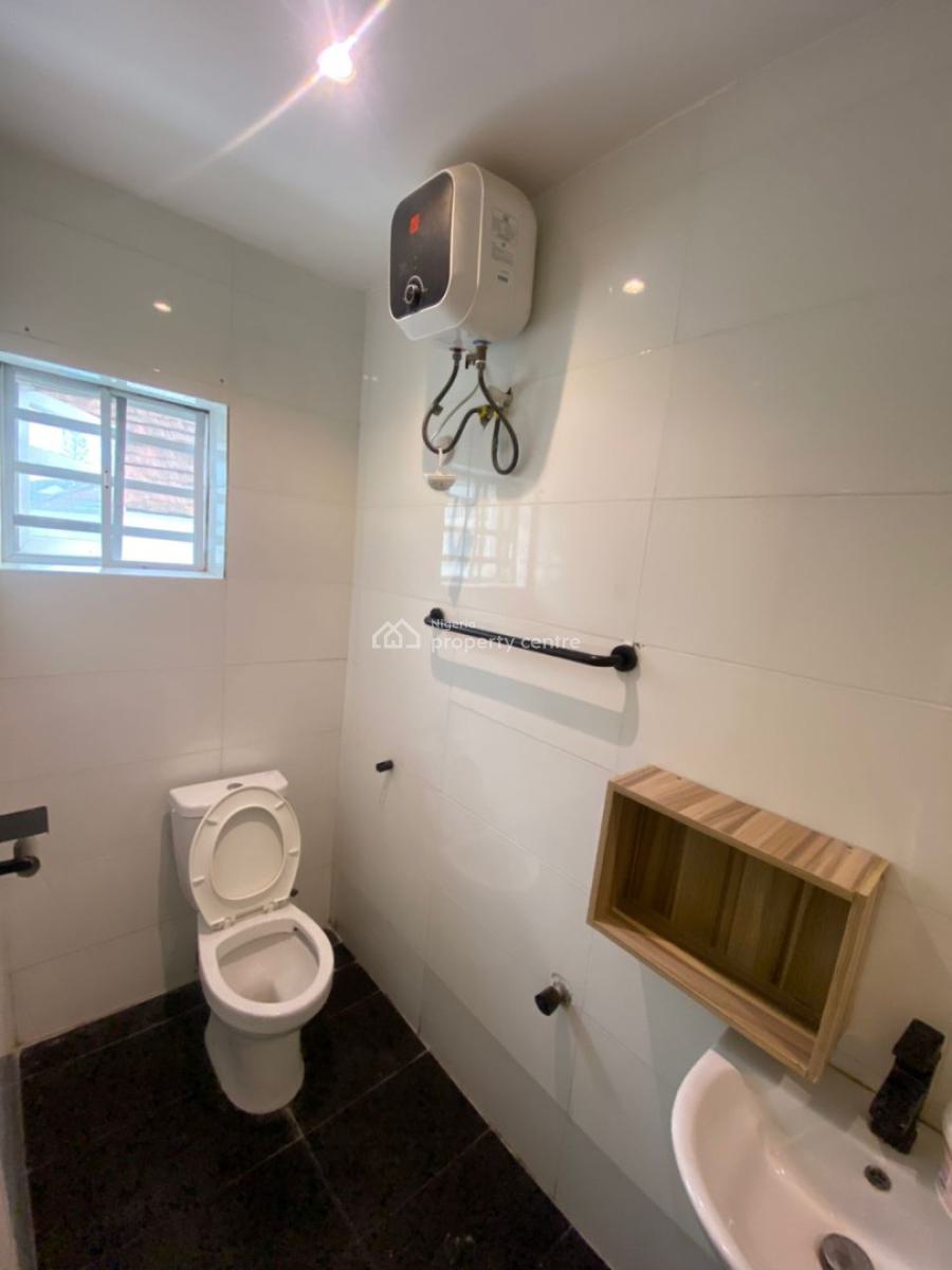 2 Bedroom ( 2nd Floor), By Access Bank Admiralty Way, Lekki Phase 1, Lekki Phase 1, Lekki, Lagos, Flat / Apartment for Rent