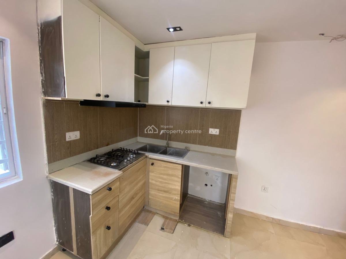2 Bedroom ( 2nd Floor), By Access Bank Admiralty Way, Lekki Phase 1, Lekki Phase 1, Lekki, Lagos, Flat / Apartment for Rent