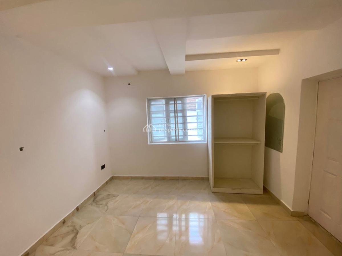 2 Bedroom ( 2nd Floor), By Access Bank Admiralty Way, Lekki Phase 1, Lekki Phase 1, Lekki, Lagos, Flat / Apartment for Rent
