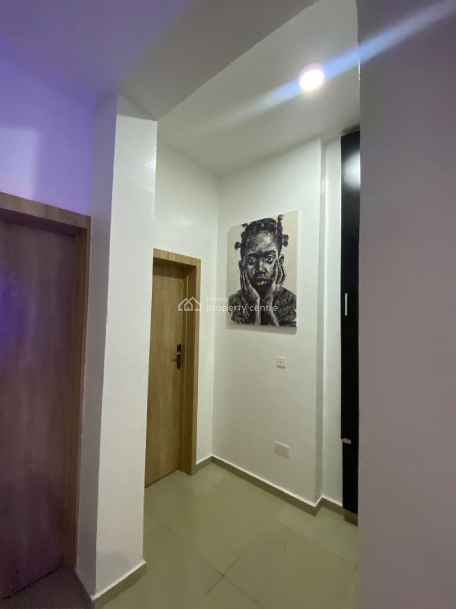 Luxury Serviced 3 Bedroom Flat in The Heart of Phase 1, Lekki Base 1 , Afmiralty Way, Lekki Phase 1, Lekki, Lagos, Flat / Apartment for Rent