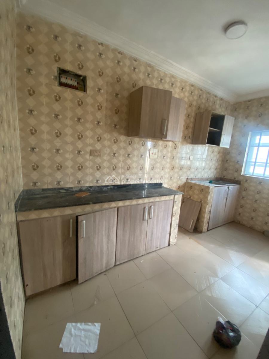 Super Affordable 2 Bedroom Apartment, United Estate Axis, Sangotedo, Ajah, Lagos, Flat / Apartment for Rent